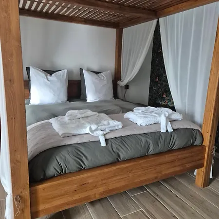 Le Cocoon - Jacuzzi, Sauna Et Piscine Privee Carpentras