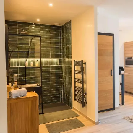 Le Cocoon - Jacuzzi, Sauna Et Piscine Privee Panzió