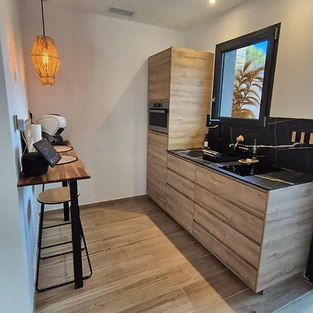 Bed & Breakfast Le Cocoon - Jacuzzi, Sauna Et Piscine Privee Carpentras